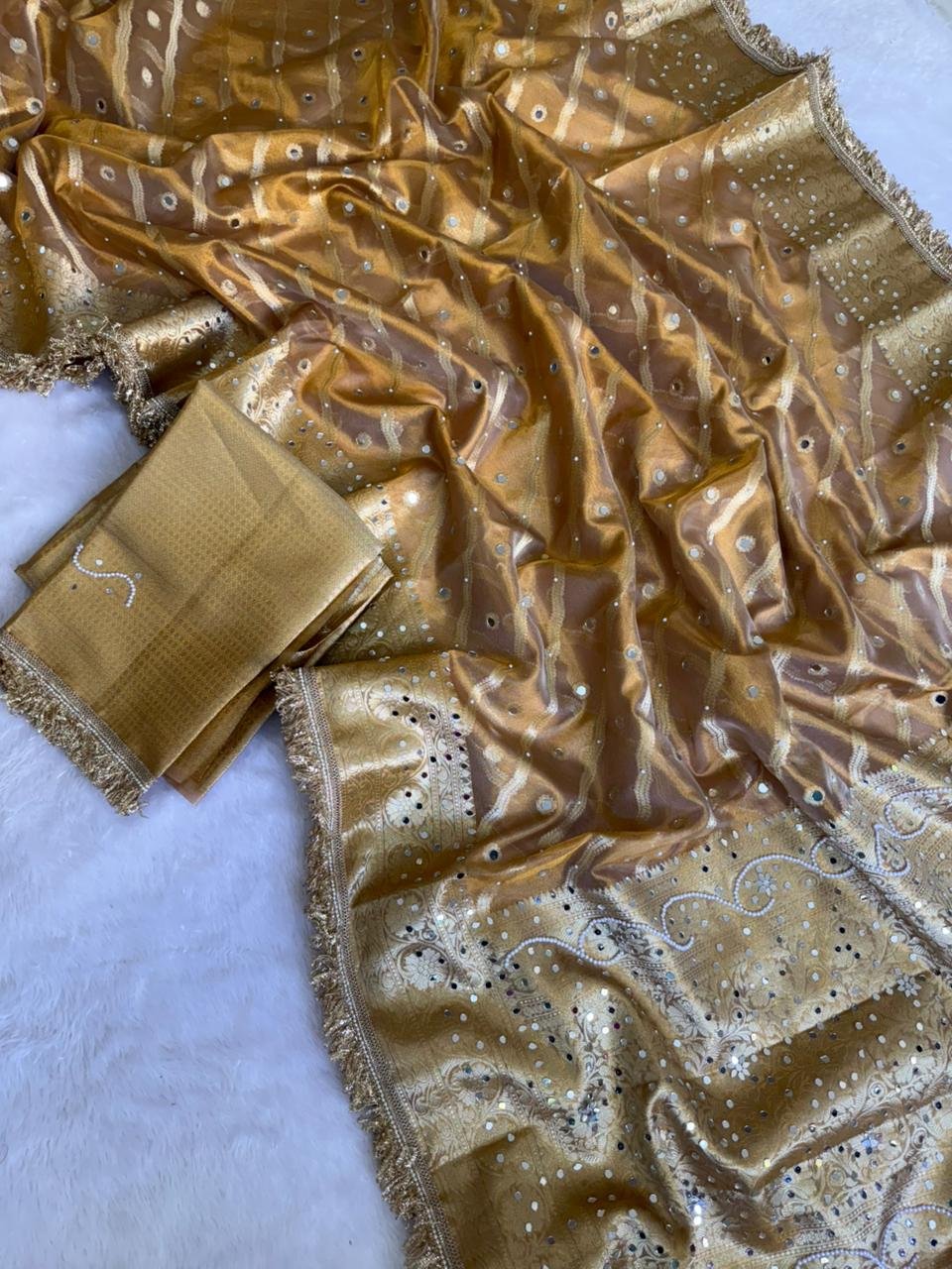 Suvarna Meera Tissue Saree