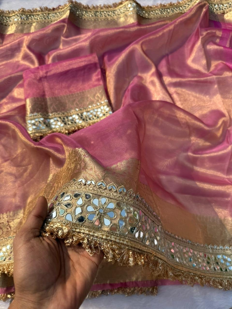 Gulabi Aaina Tissue Saree