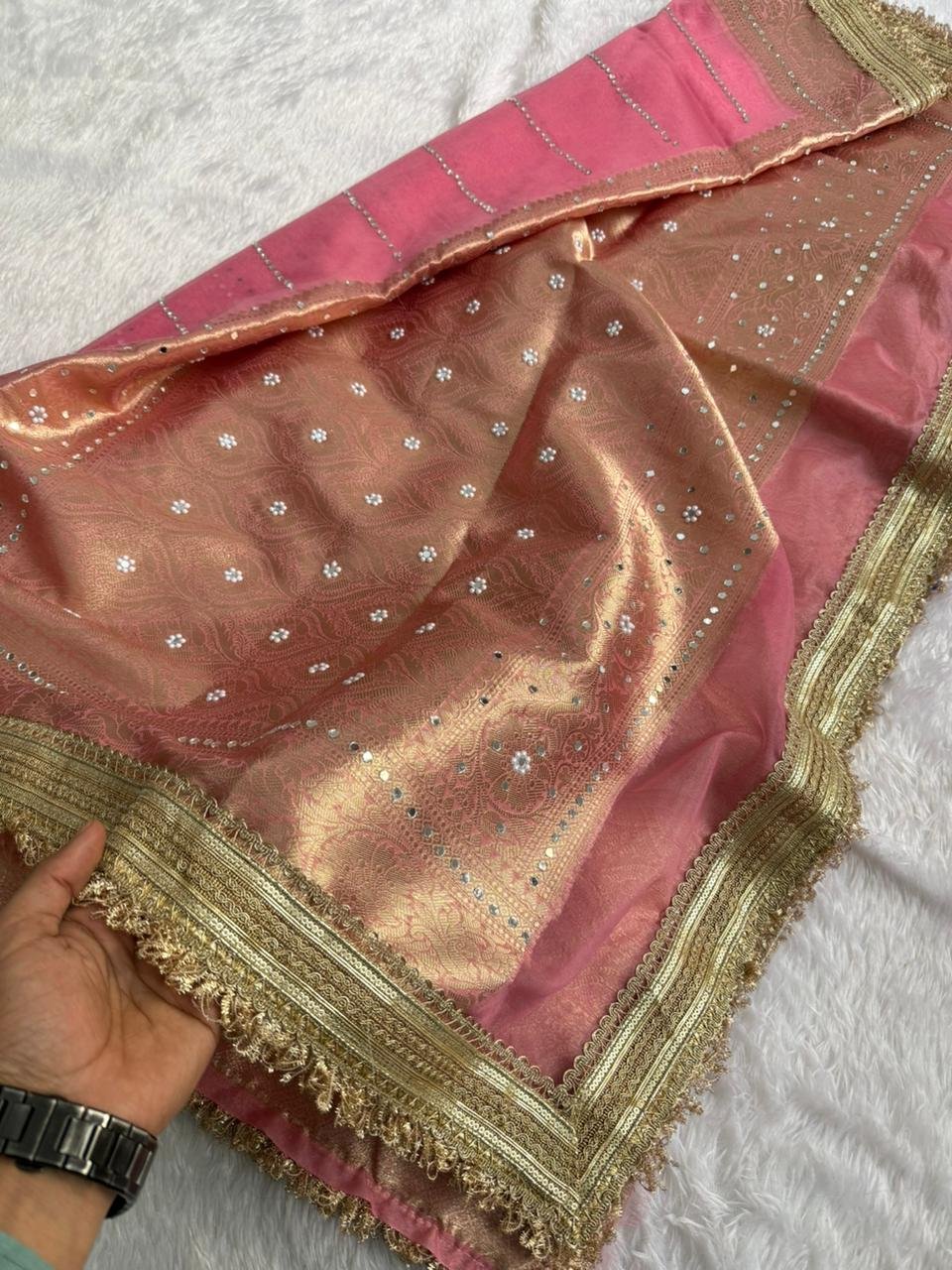 Gulabi Noor Kora Organza Saree