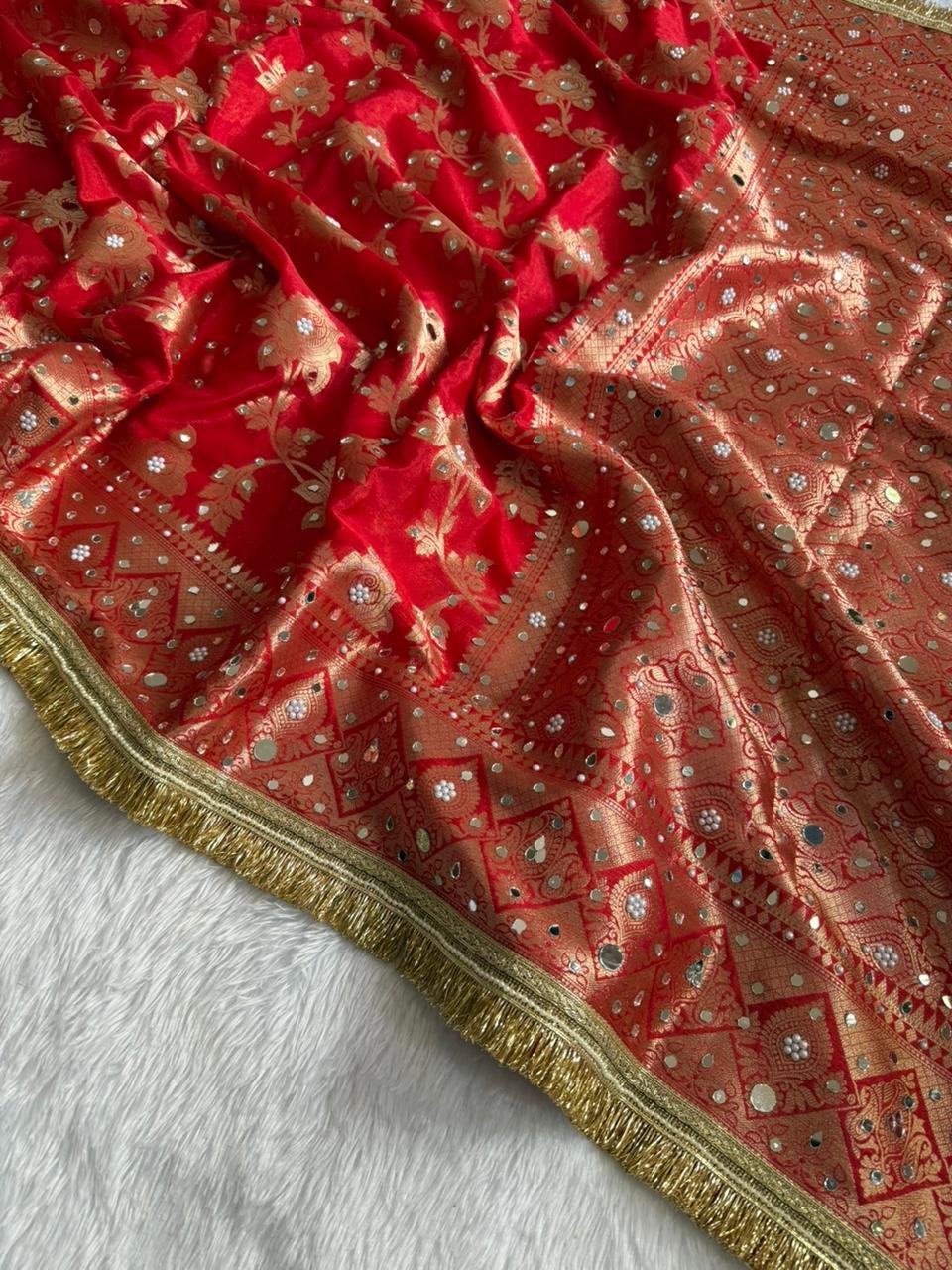 Raktanjali Royal Warm Silk Saree