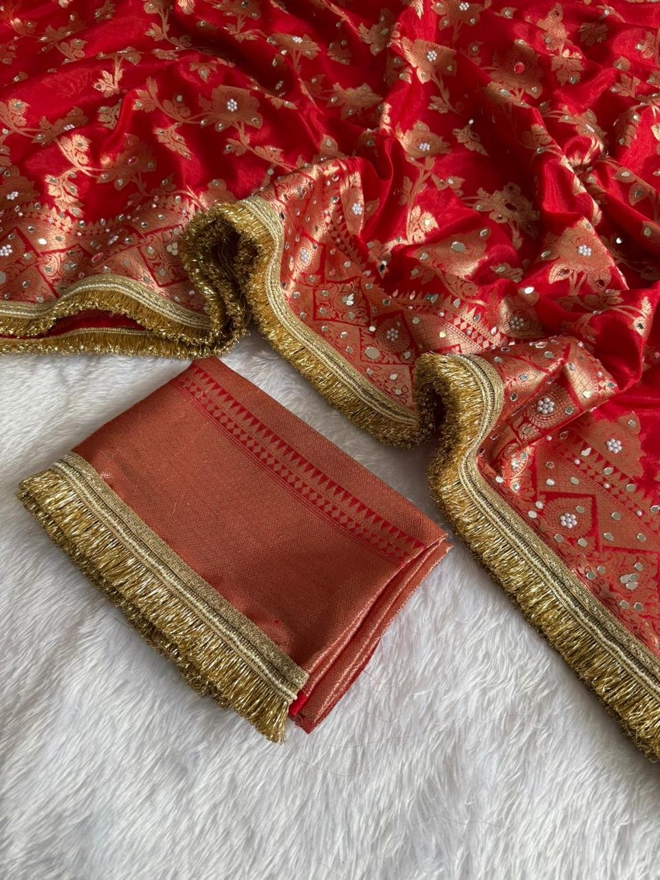 Raktanjali Royal Warm Silk Saree